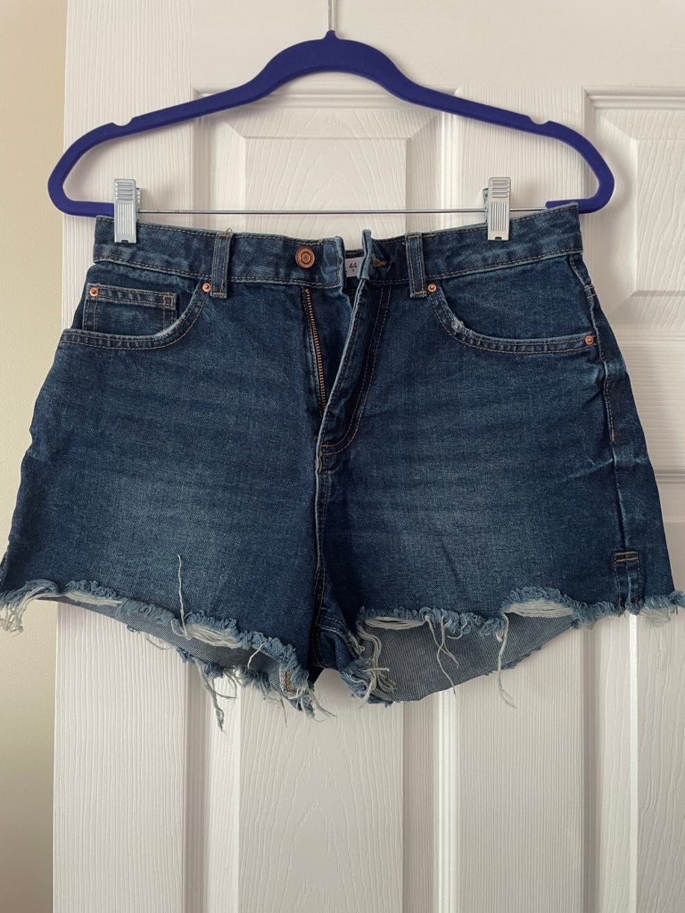 Denim&Co Dark Blue Distressed Cutoff Jean Shorts